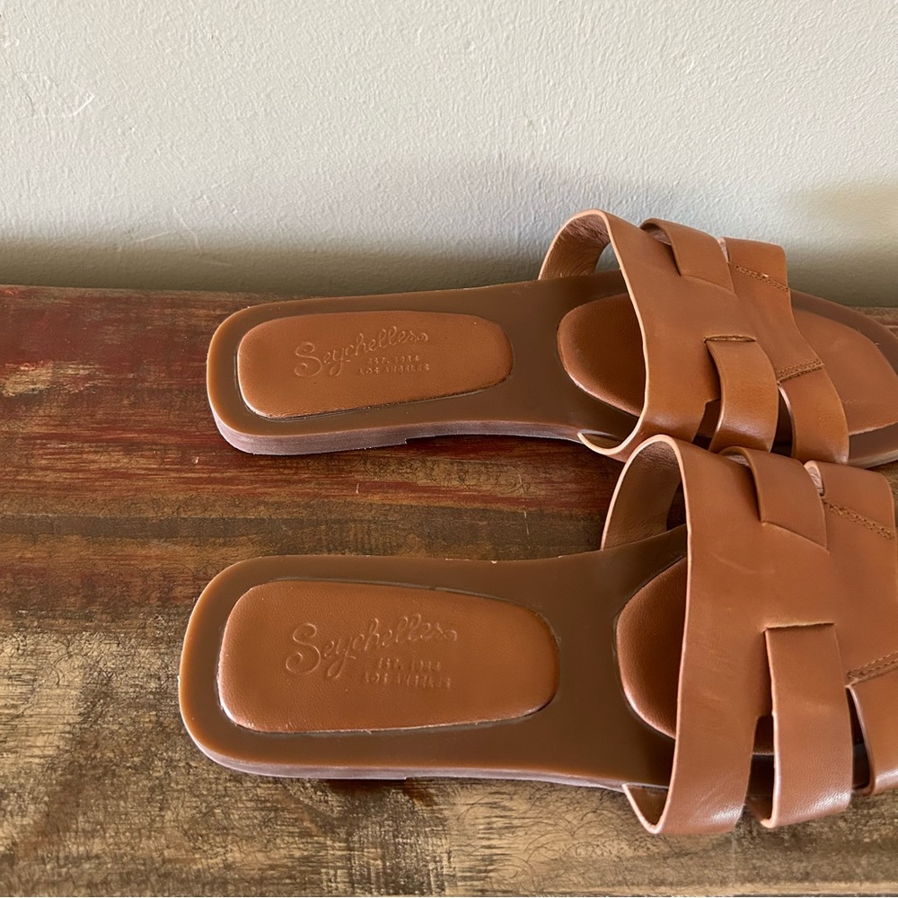 New Seychelles Practically Sandals - image 4